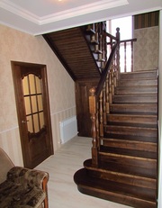 Основные преимущества деревянных лестниц